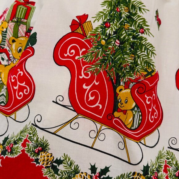 Circa 1970's -80's, whimsical Christmas half apron - Picture 3 of 9